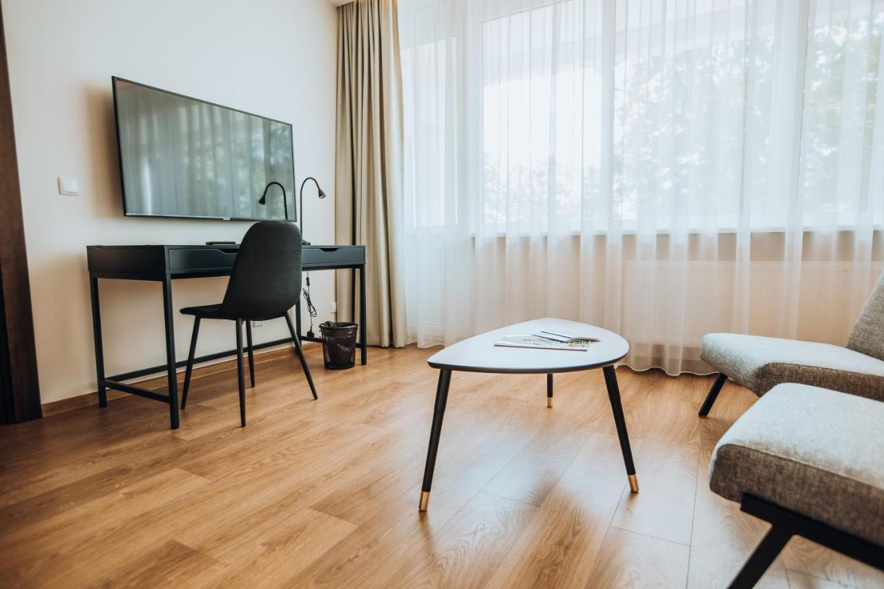 Zilvinas Hotel Palanga Buitenkant foto