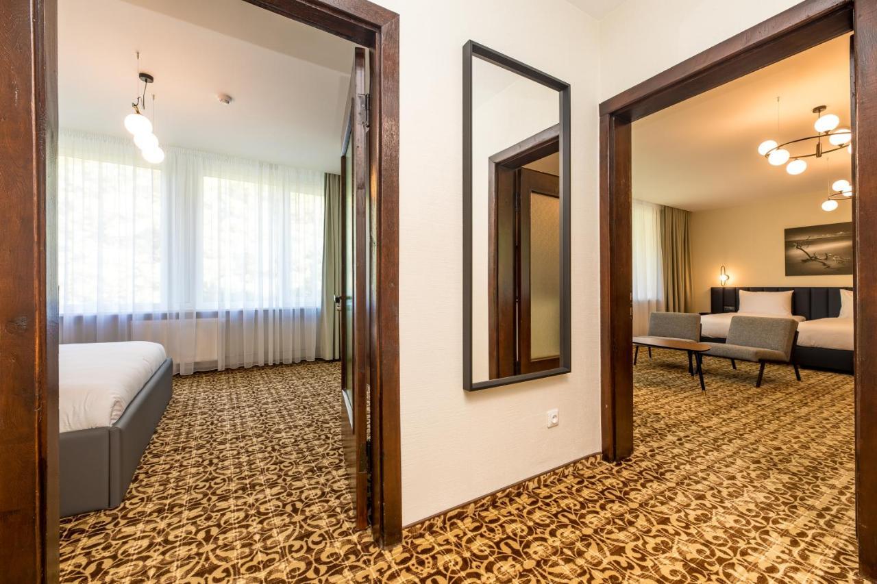 Zilvinas Hotel Palanga Buitenkant foto